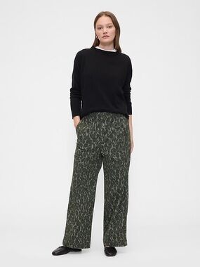 Wide-Leg Printed Green Pants